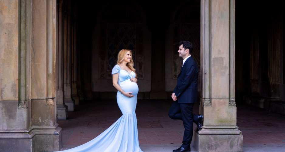 Central Park Maternity Photoshoot